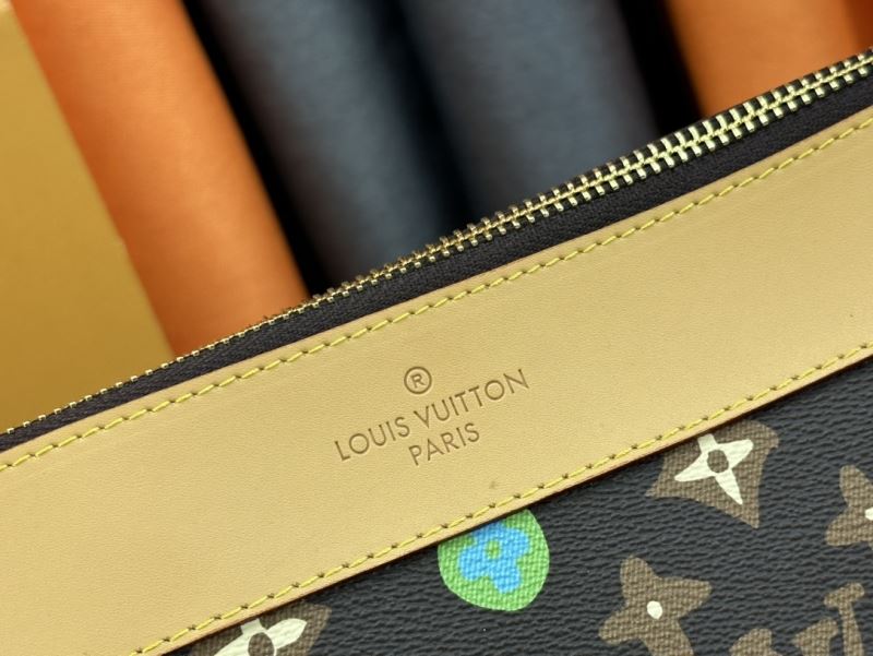 Louis Vuitton Clutch Bags